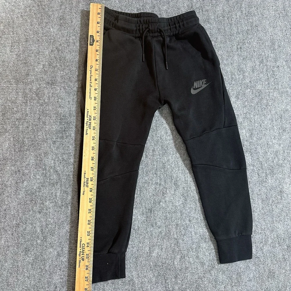 Nike Boy's Black Jogger Pants Size S Polyester Drawstring Elastic Waist 27